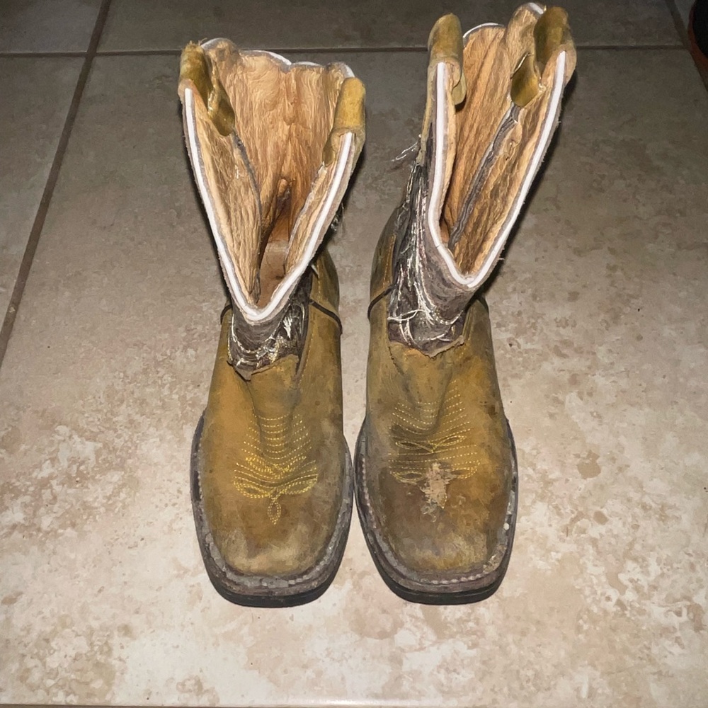 Vintage brown Cowboy Boots
